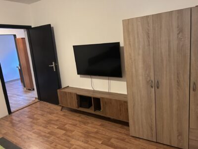 STAN U KUCI,NOVI ZAGREB,KAJZERICA 65 m2