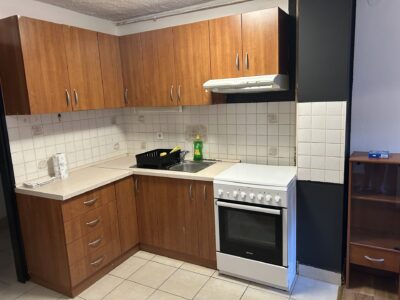 STAN U KUCI,NOVI ZAGREB,KAJZERICA 65 m2