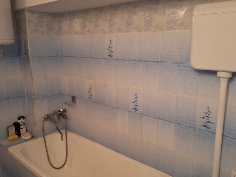 Split Bačvice, 68.00 m2, 3sobni (2SP+DB), DUGOROČNO za URED ili stan