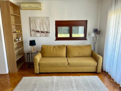 Stan (47m2) - 700 eur, Ravnice, dugorocni najam