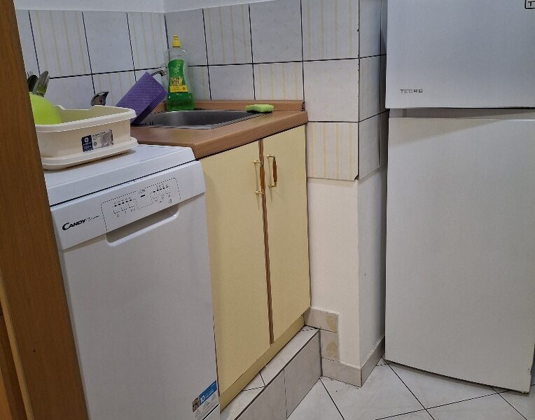 cimer u trosobnom stanu